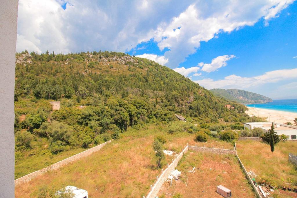 Hotel Keisa Dhërmi エクステリア 写真