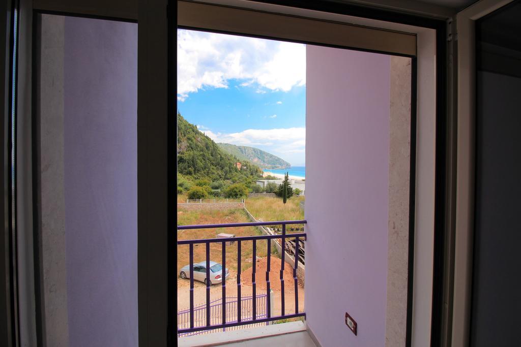Hotel Keisa Dhërmi 部屋 写真